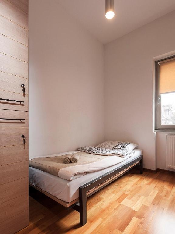 Hostel Situla Novo Mesto Rum bild